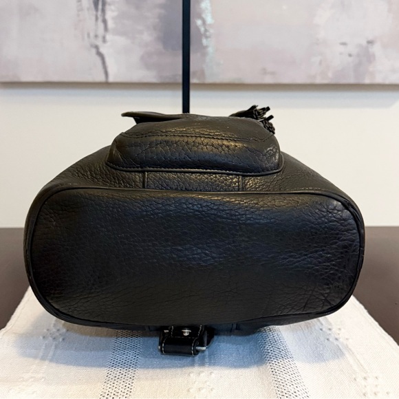 $50- Vintage Dooney & Bourke Made in USA
Drawstring One Sling Backpack - Picture 5 of 13